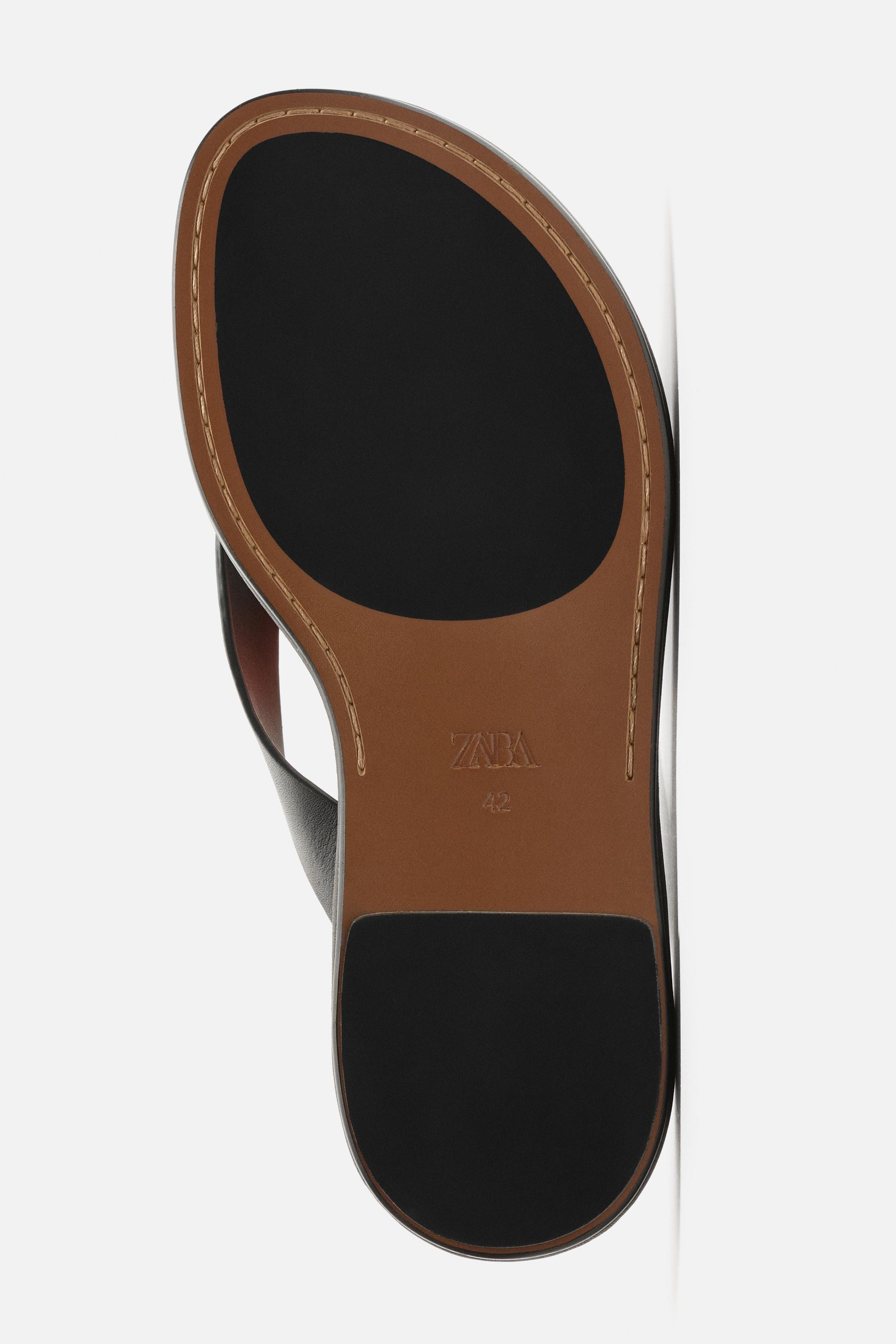 SANDALES EN CUIR ÉDITION LIMITÉE