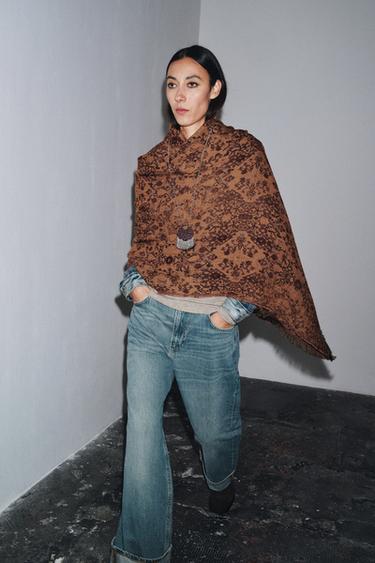 PAÑUELO JACQUARD CON LANA - Toffe de Zara - Imagen 0