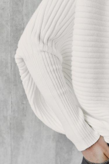 VOLUME TEXTURED KNIT JUMPER - White by Zara - Image 3