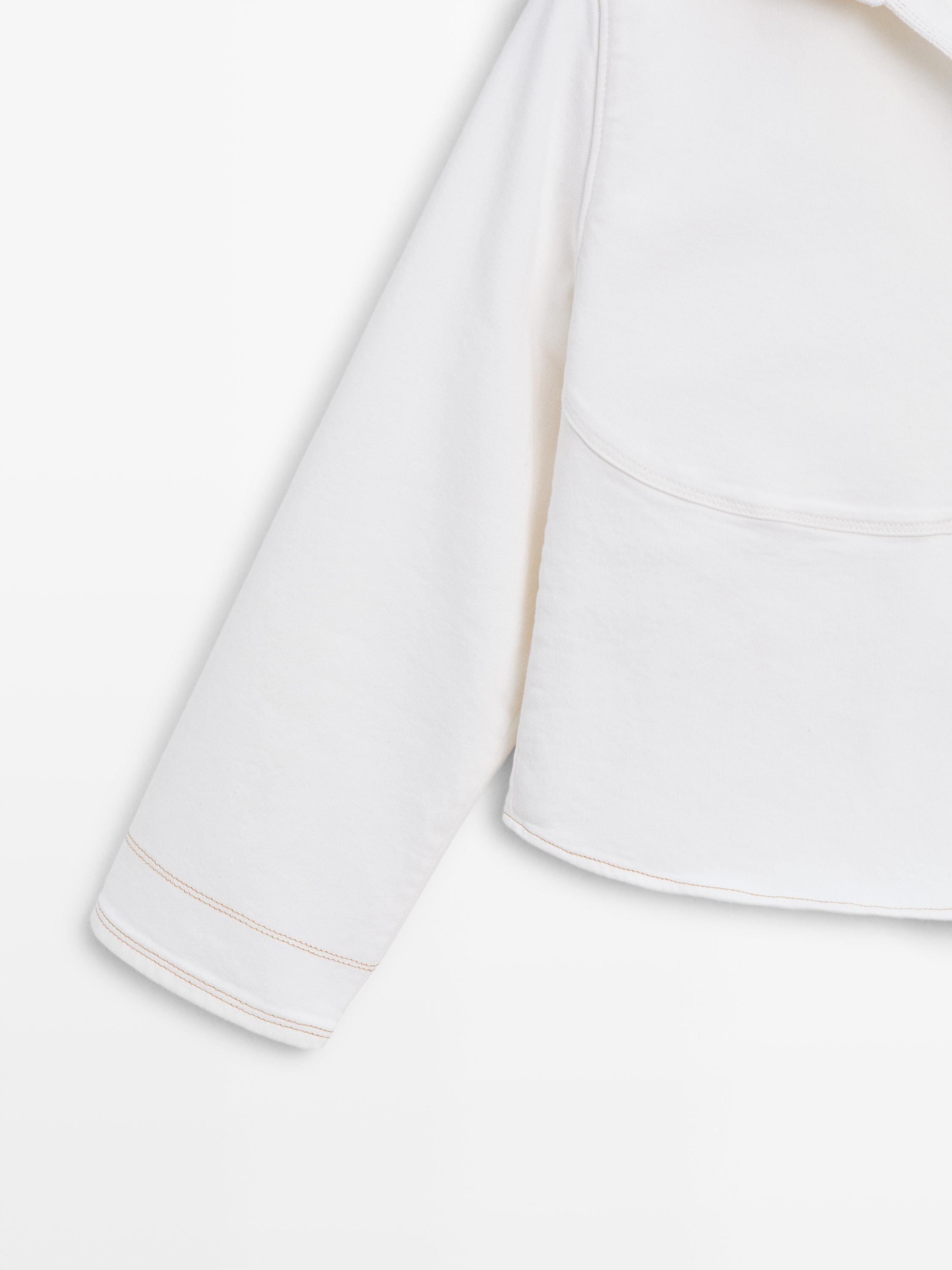 Denim jacket with contrast seam