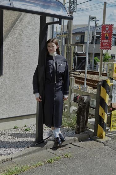 콘트라스트 스티치 벨트 미디 스커트 - Zara 네이비