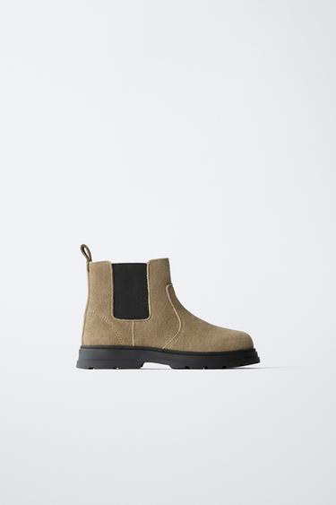 BOTA SERRAJE PIEL - Gris Visón de Zara - Imagen 0