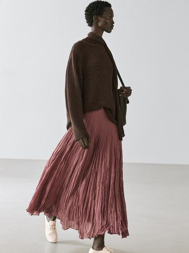 Jupe midi fluide à godets - 142 de Zara