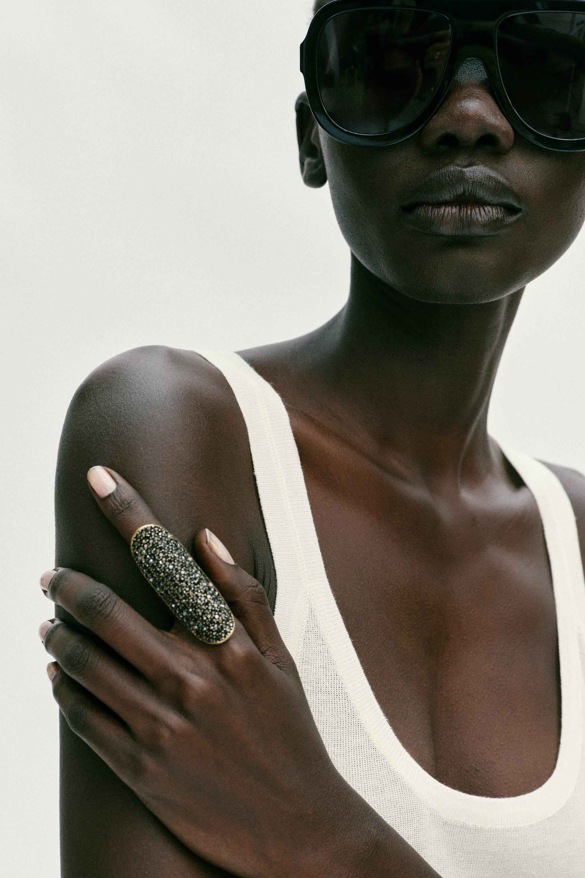 BAGUE NAVETTE BRILLANTE