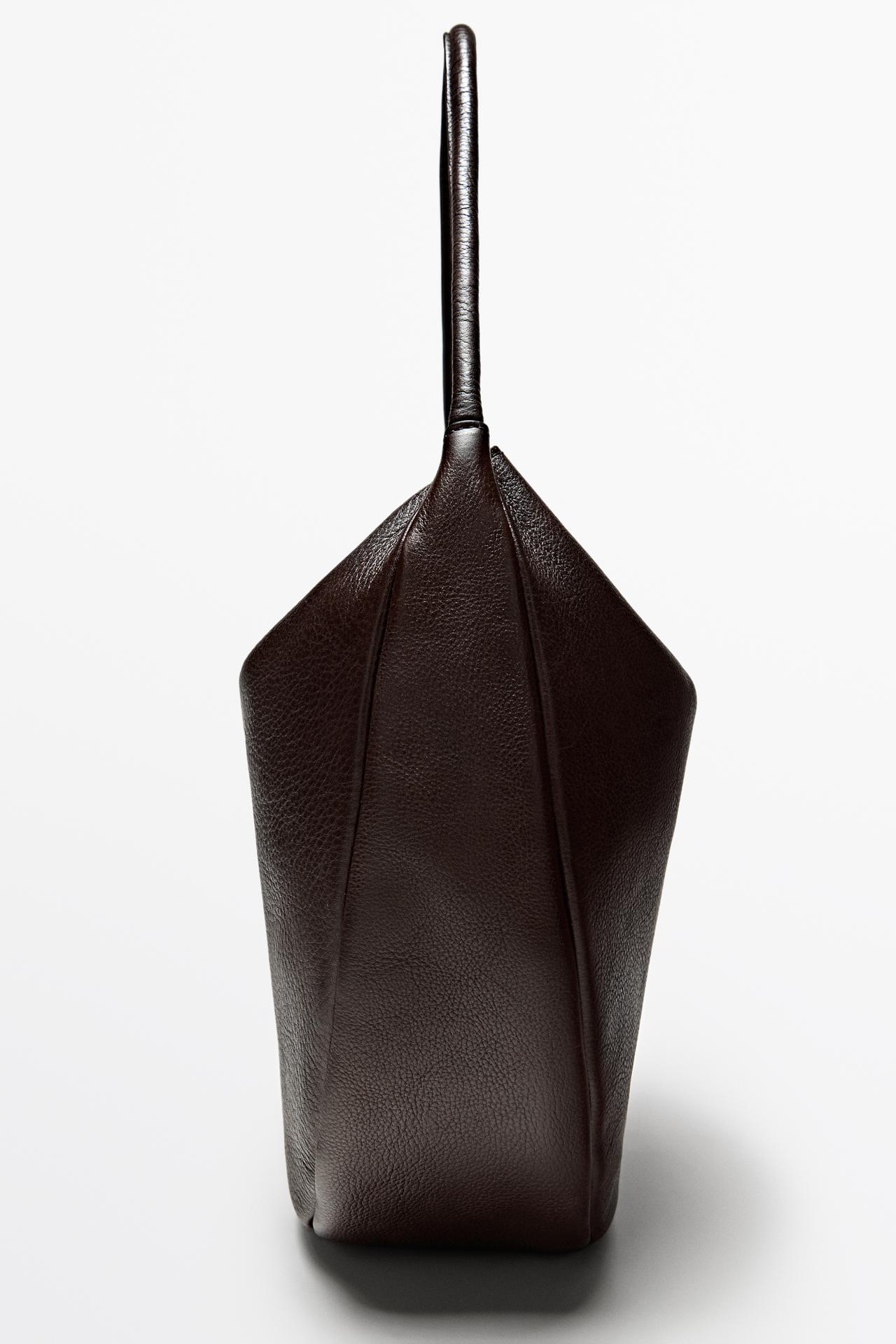 Medium slouch nappa leather bag — Brown