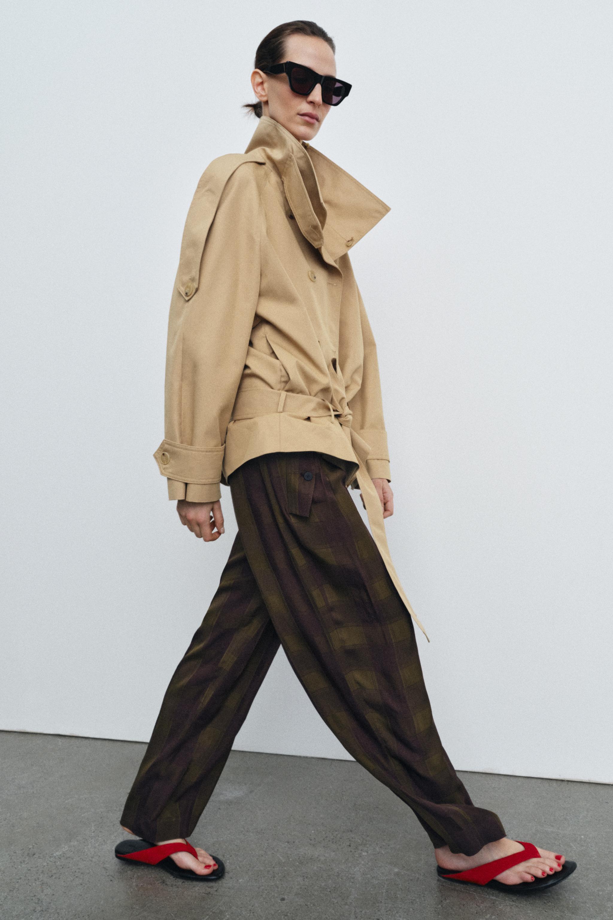 K*m様 新品⭐︎ZARA ショート丈ハイネックトレンチコートZWCOLLECT ZARA】ショート丈ハイネックトレンチコートZW COLLECTION (ZARA