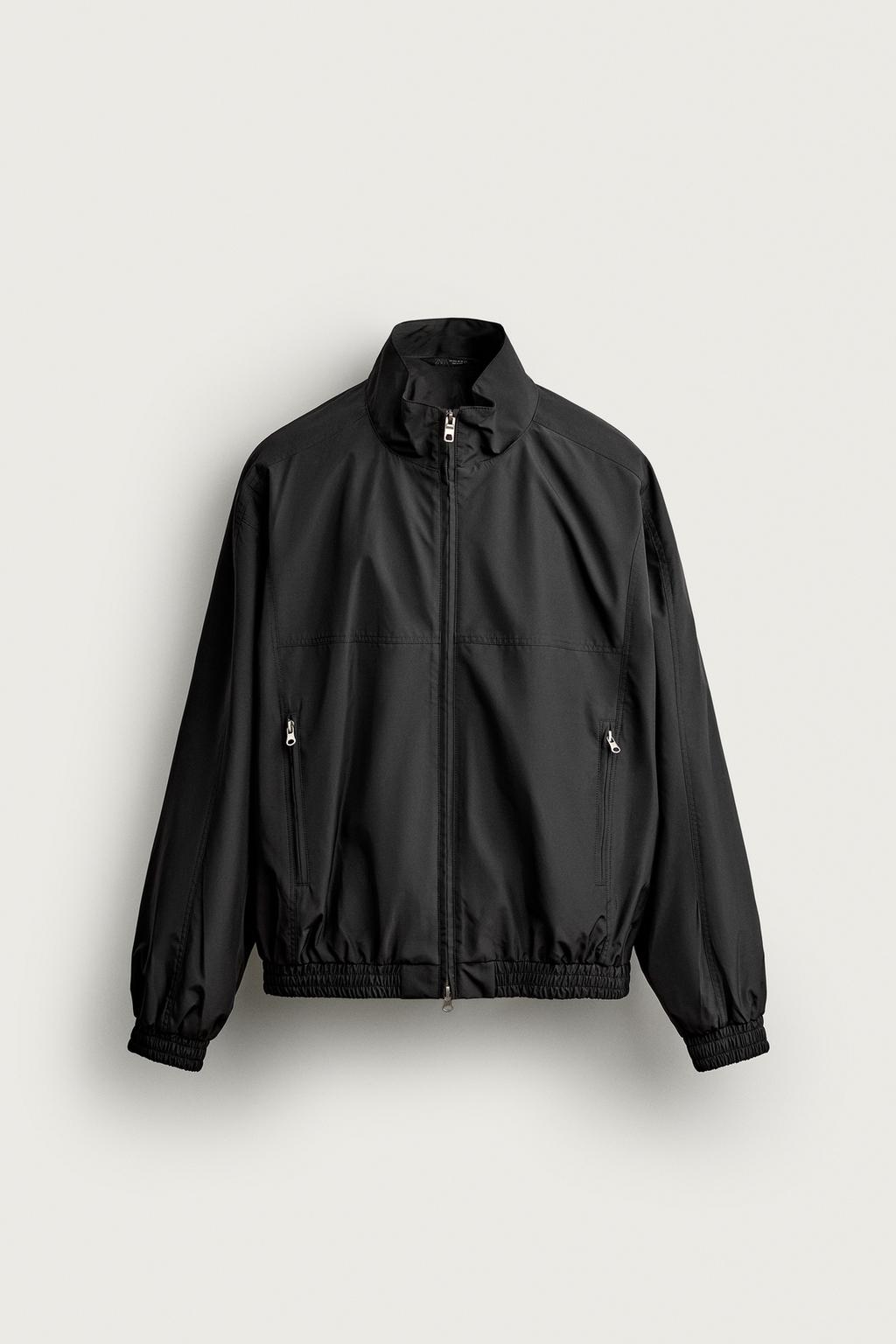 LIGHTWEIGHT WATER-REPELLENT TECHNICAL JACKET