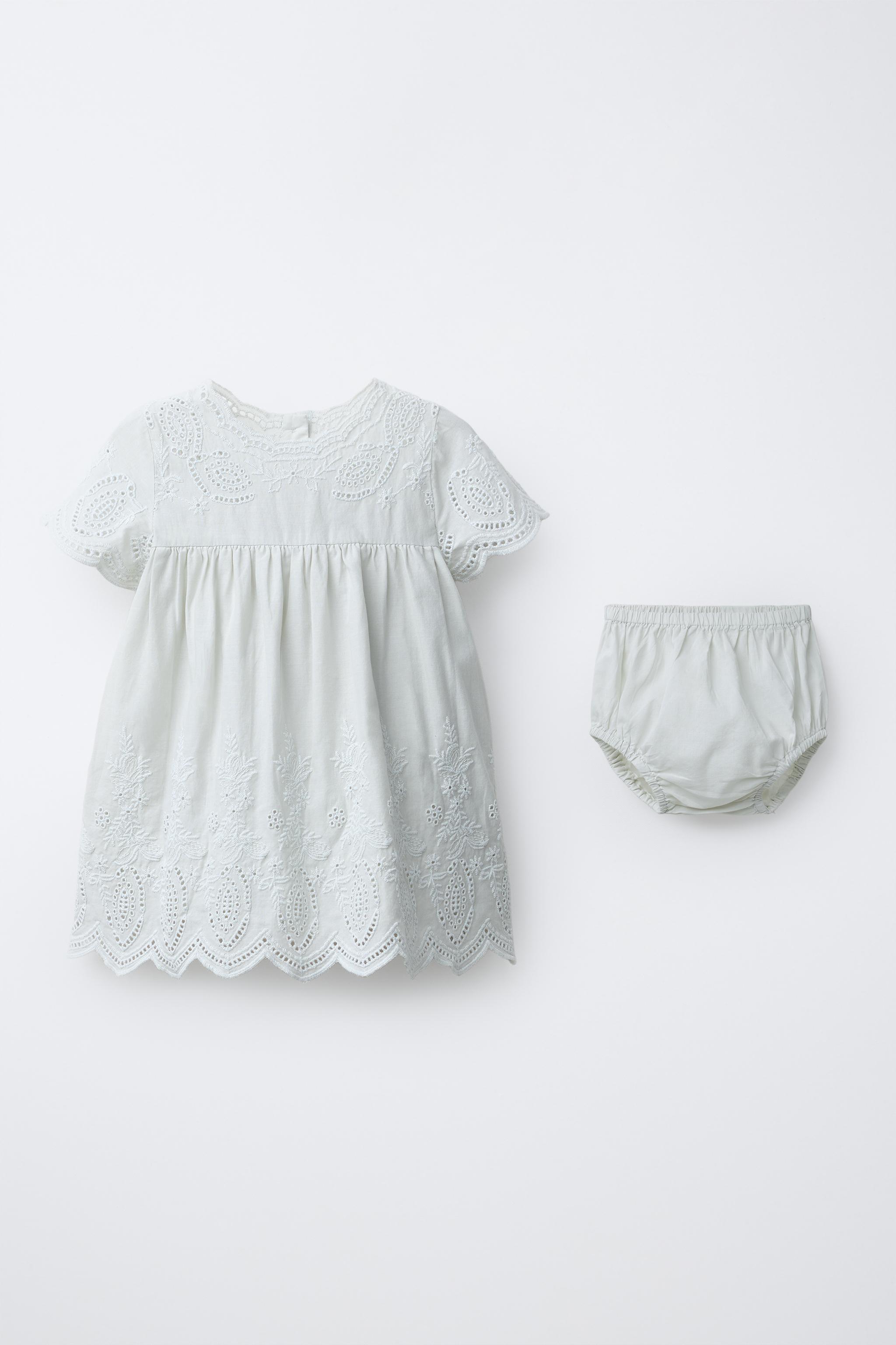ROBE ET CULOTTE BRODERIE SUISSE