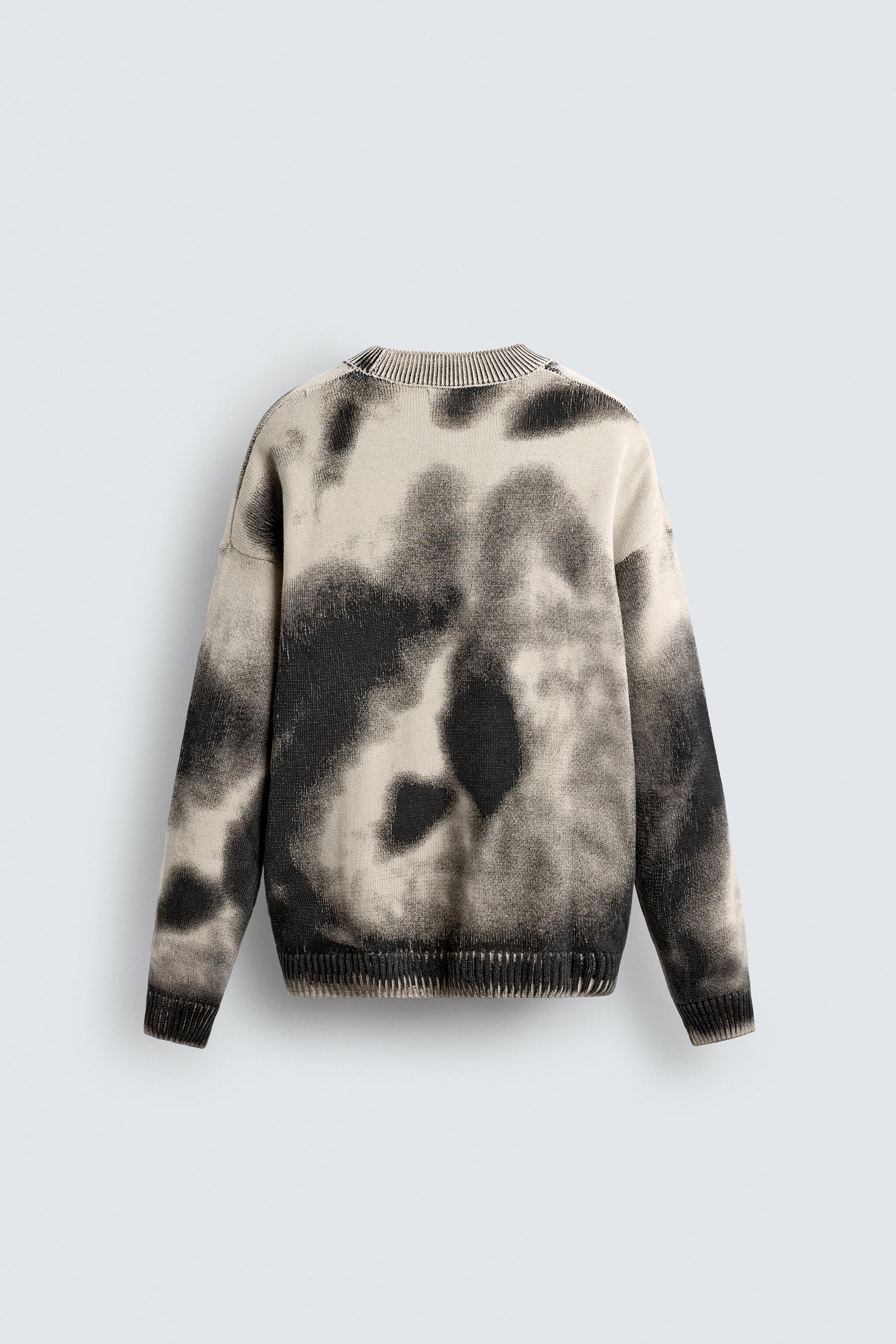 WASHED ABSTRACT PRINT SWEATER