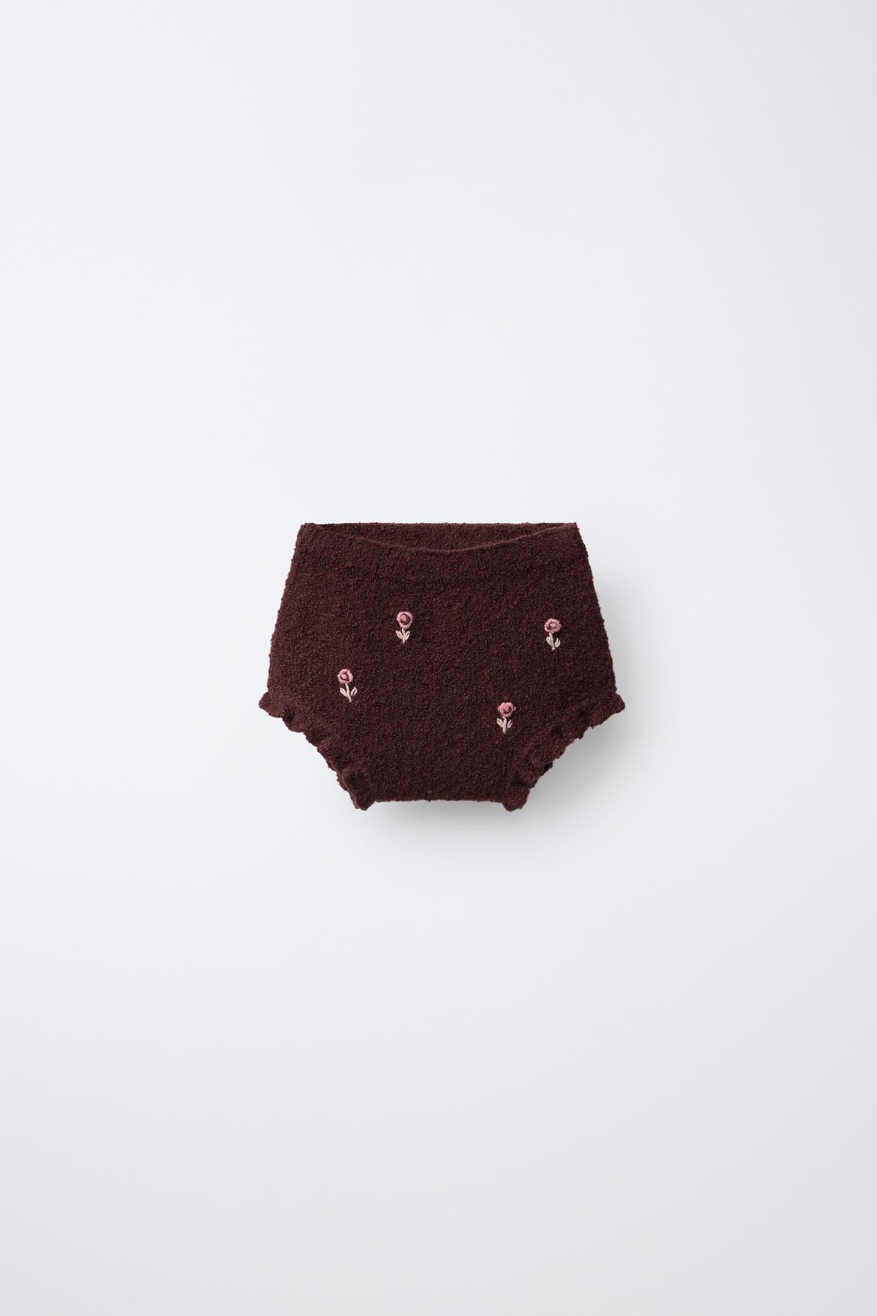 KNIT RUFFLE BRIEFS WITH BOBBLE DETAIL — Dark burgundy