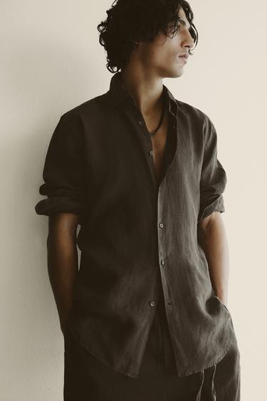 レギュラーフィット100%リネンシャツチョコレートZaraのレギュラーフィット100%リネンシャツ - チョコレート 
