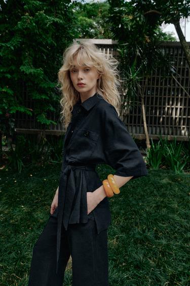VESTE SAFARI EN LIN AVEC CEINTURE - Bleu marine de Zara