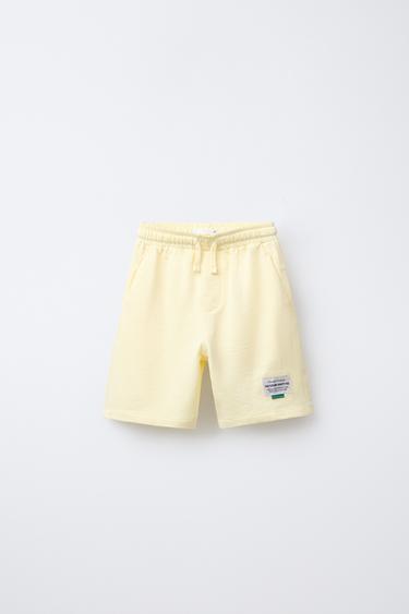 Zara T-SHIRT AND BERMUDA SHORTS SET WITH LABEL - Yellow