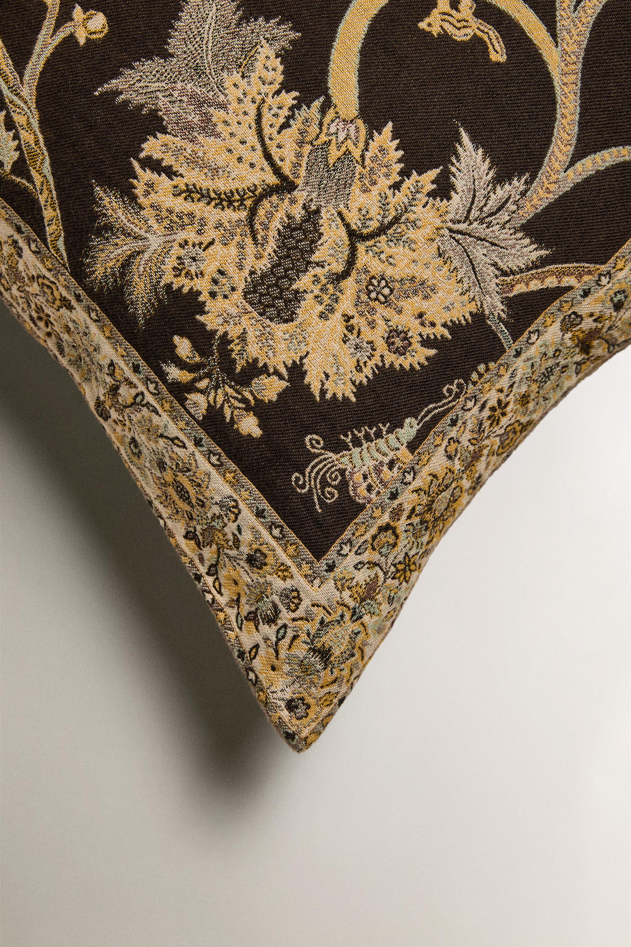 JACQUARD CUSHION COVER - Brown | ZARA Canada