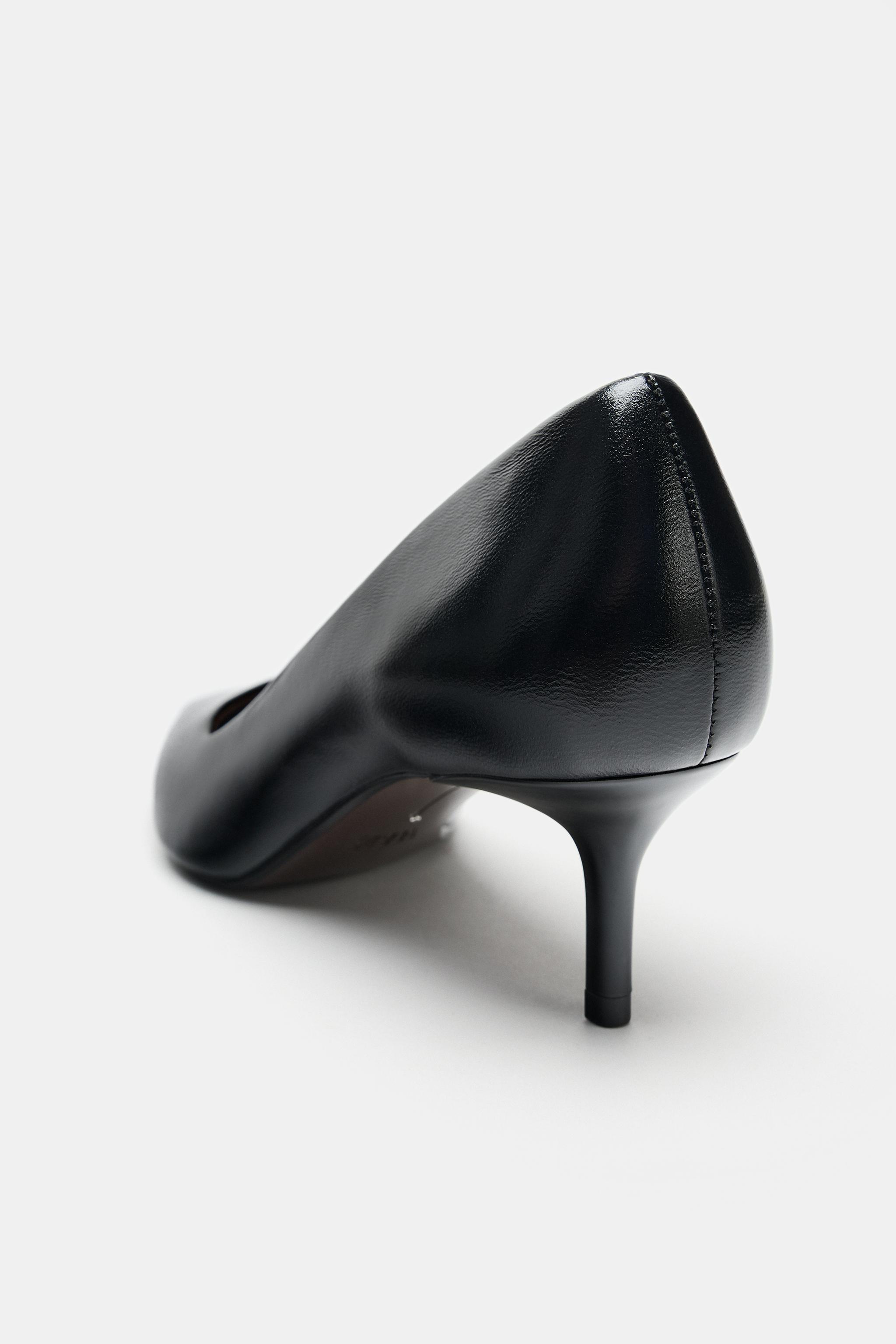 CHAUSSURES À TALONS EN CUIR