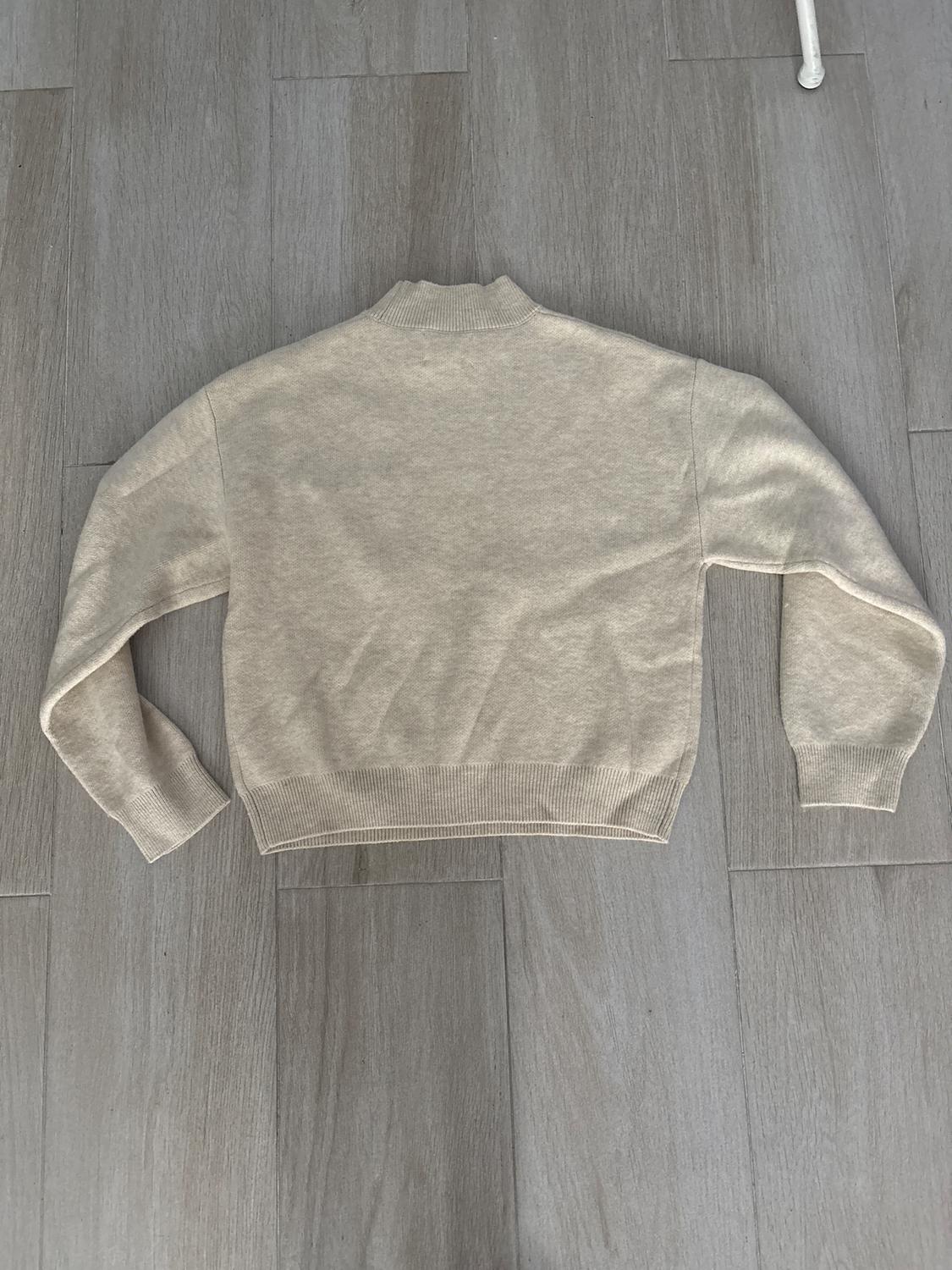 KNIT SWEATER WITH POCKET - Image 2