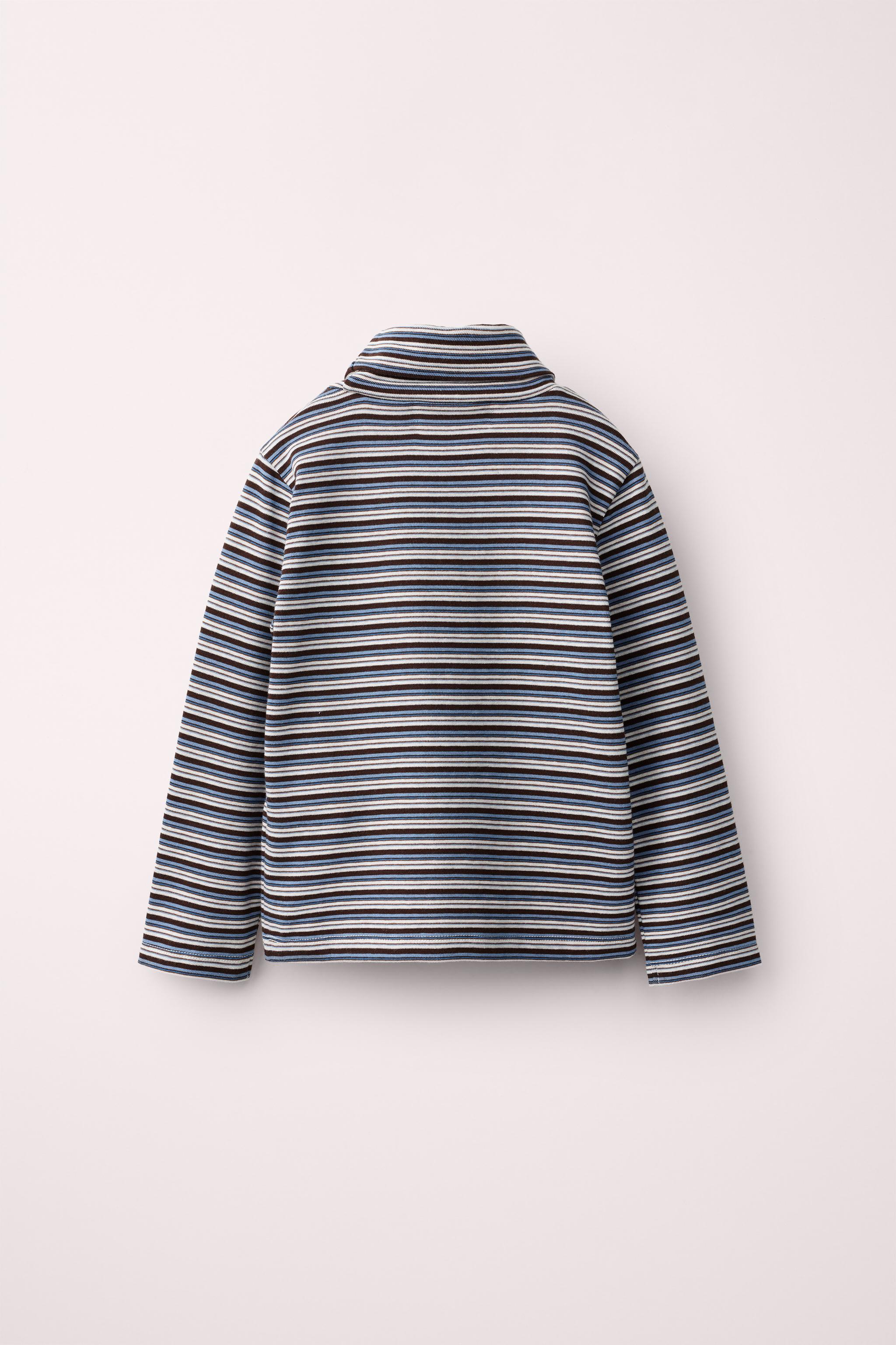 CAMISETA CUELLO VUELTO ESTAMPADO CREATED BY CARAMEL LONDON X ZARA