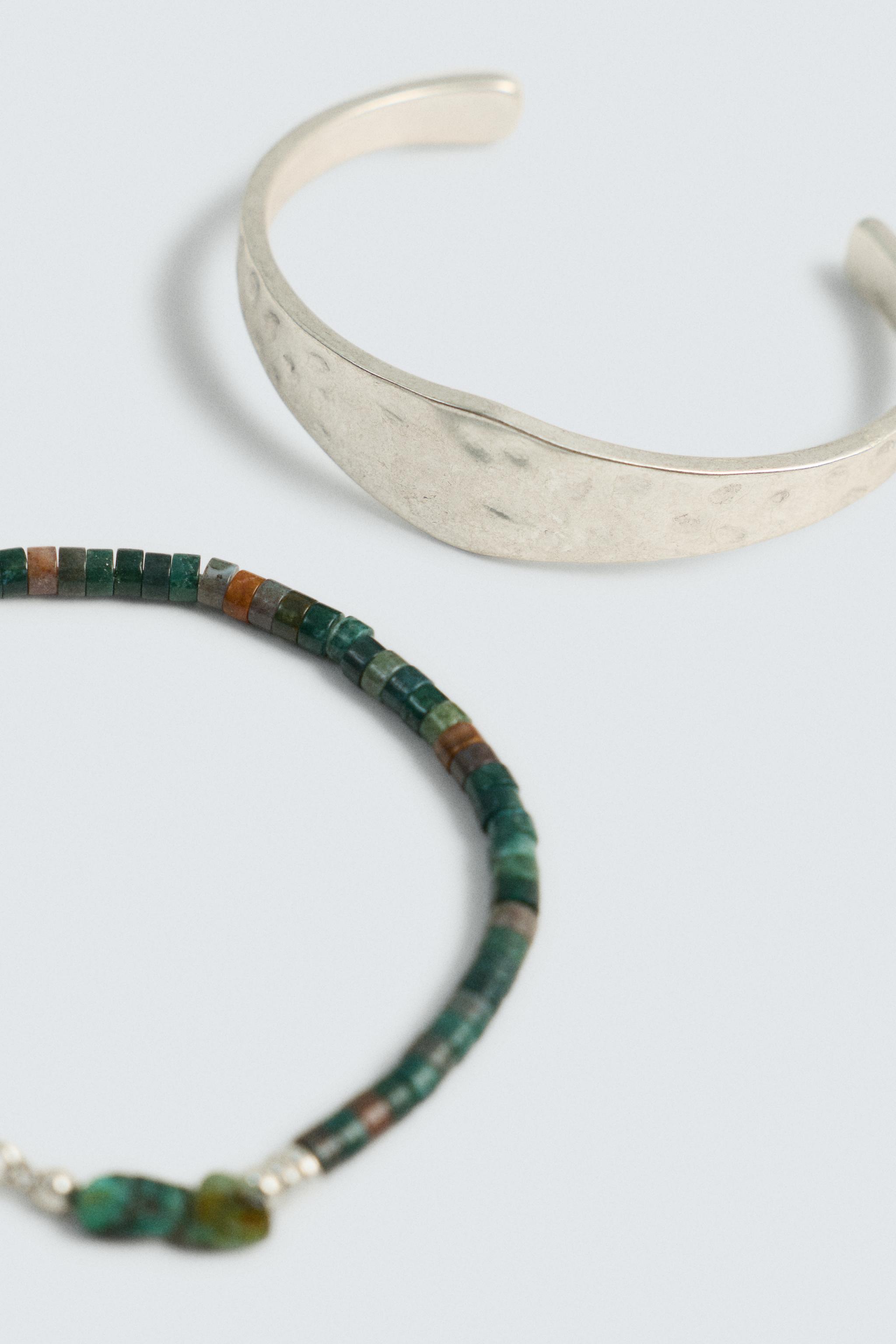 LOT DE 2 BRACELETS ASSORTIS