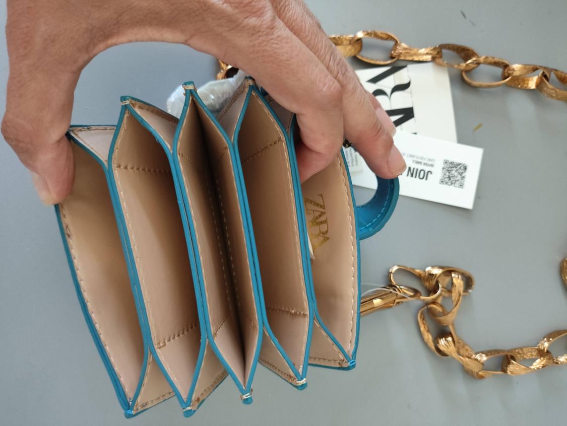 LEATHER CARD HOLDER - Image 7