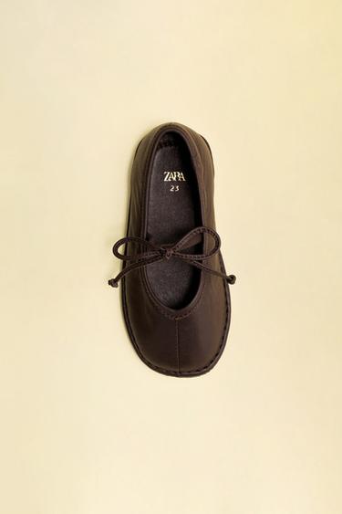 BALLERINES EN CUIR - Marron de Zara - Image 9