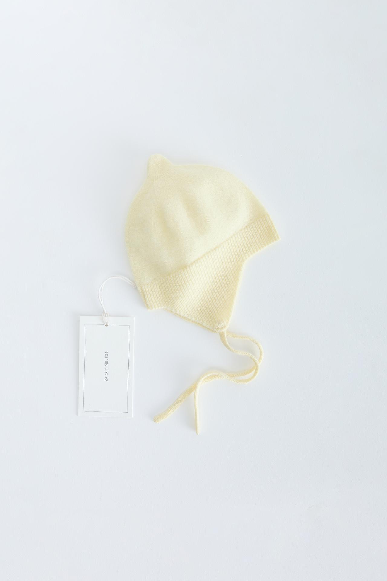ZARA TIMELESS - 100% CASHMERE BONNET — Light yellow