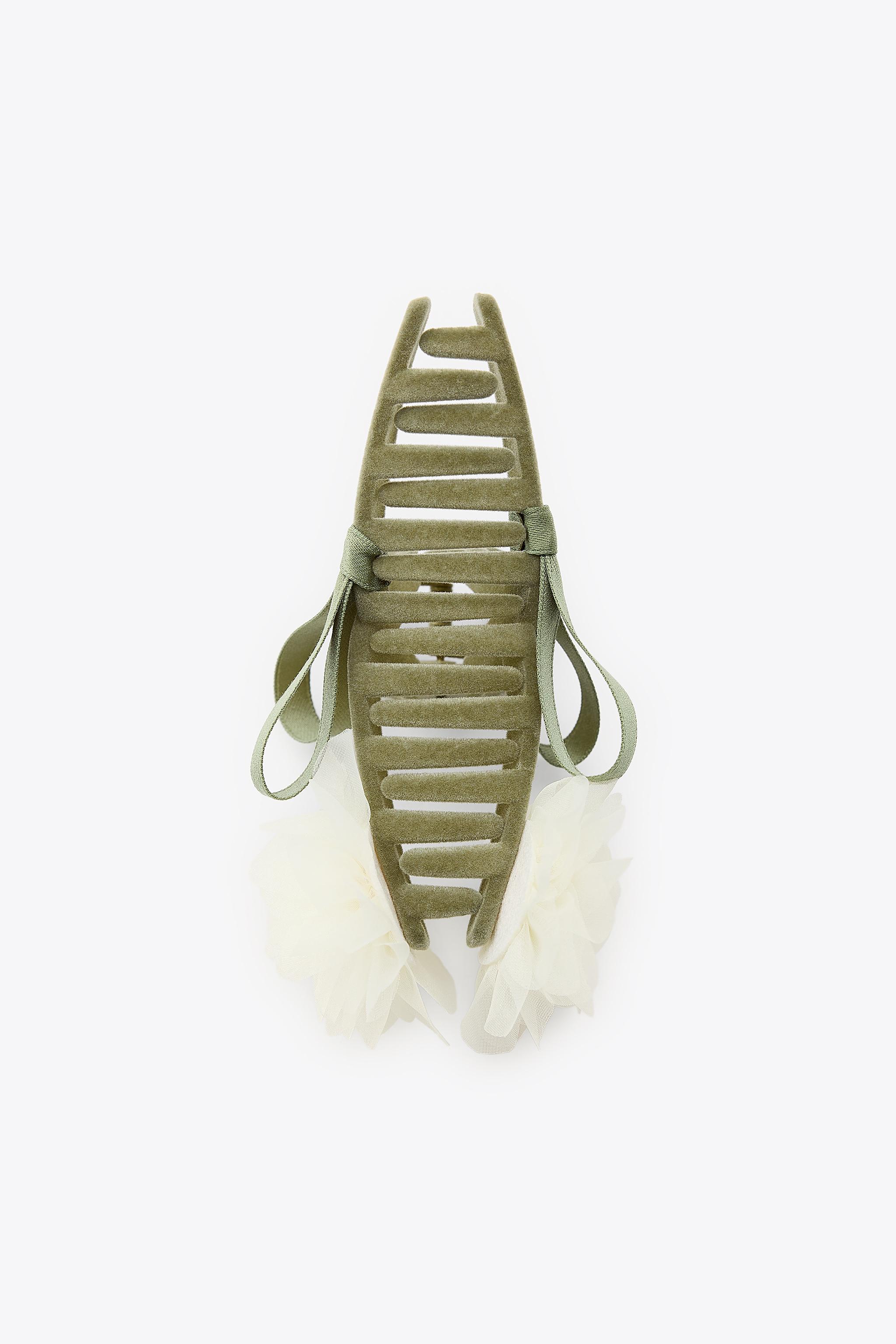 ORGANZA FLOWER HAIR CLIP