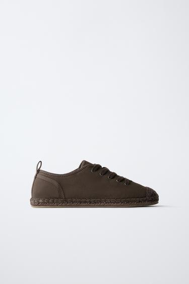 ALPARGATA CORDONES - Marrón de Zara - Imagen 0