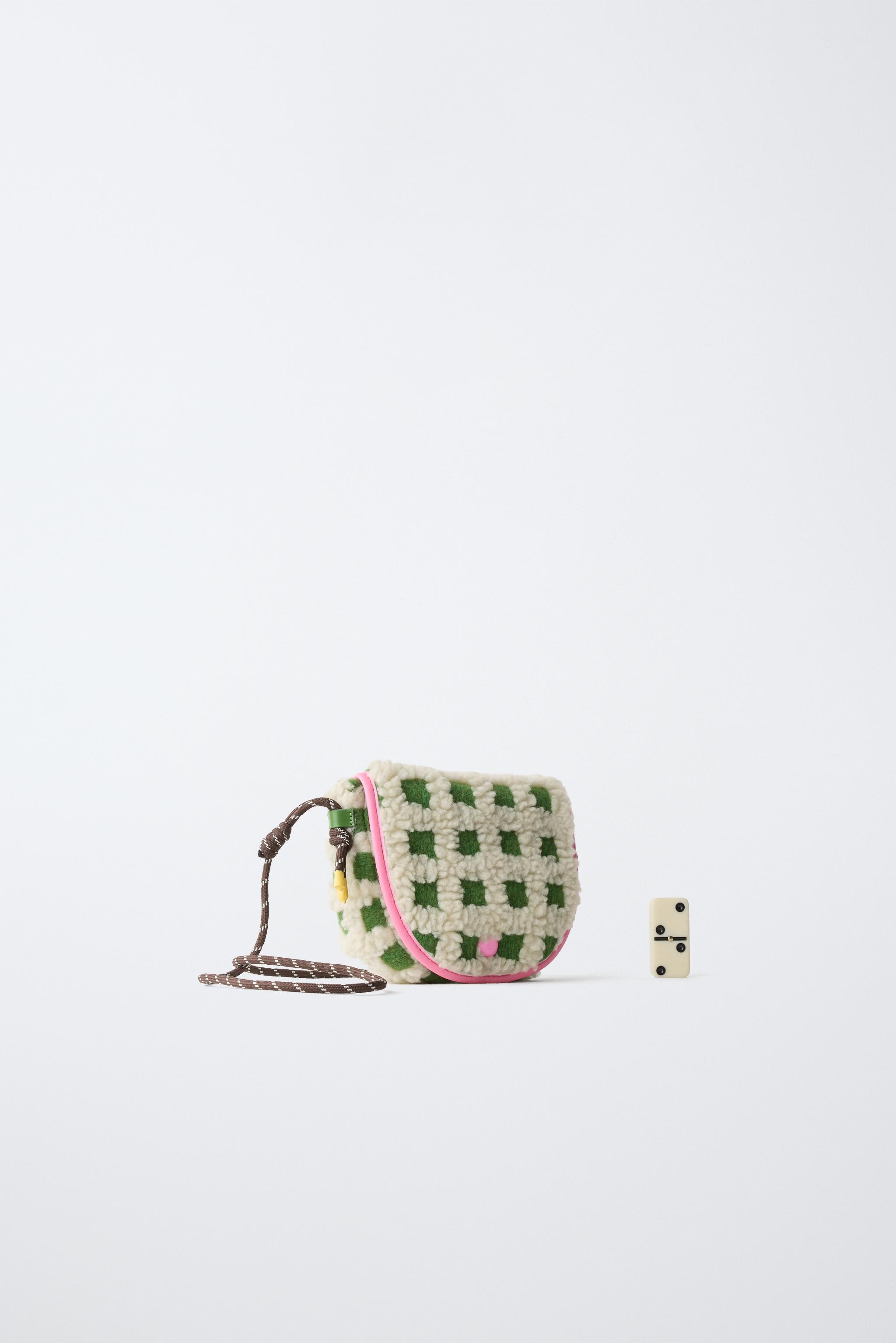 SAC BANDOULIÈRE EFFET MOUTON À CARREAUX