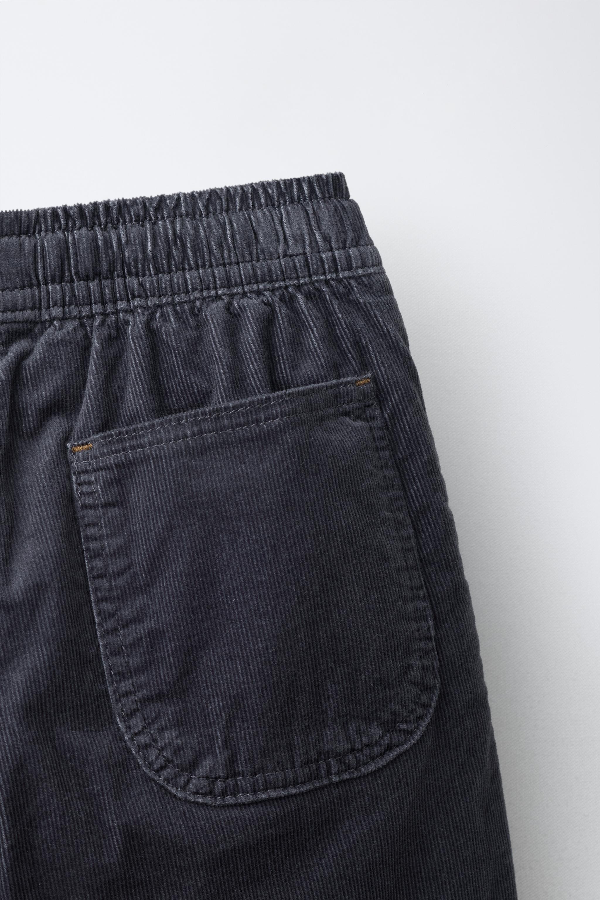 PANTALON BAGGY EN VELOURS CÔTELÉ FIN