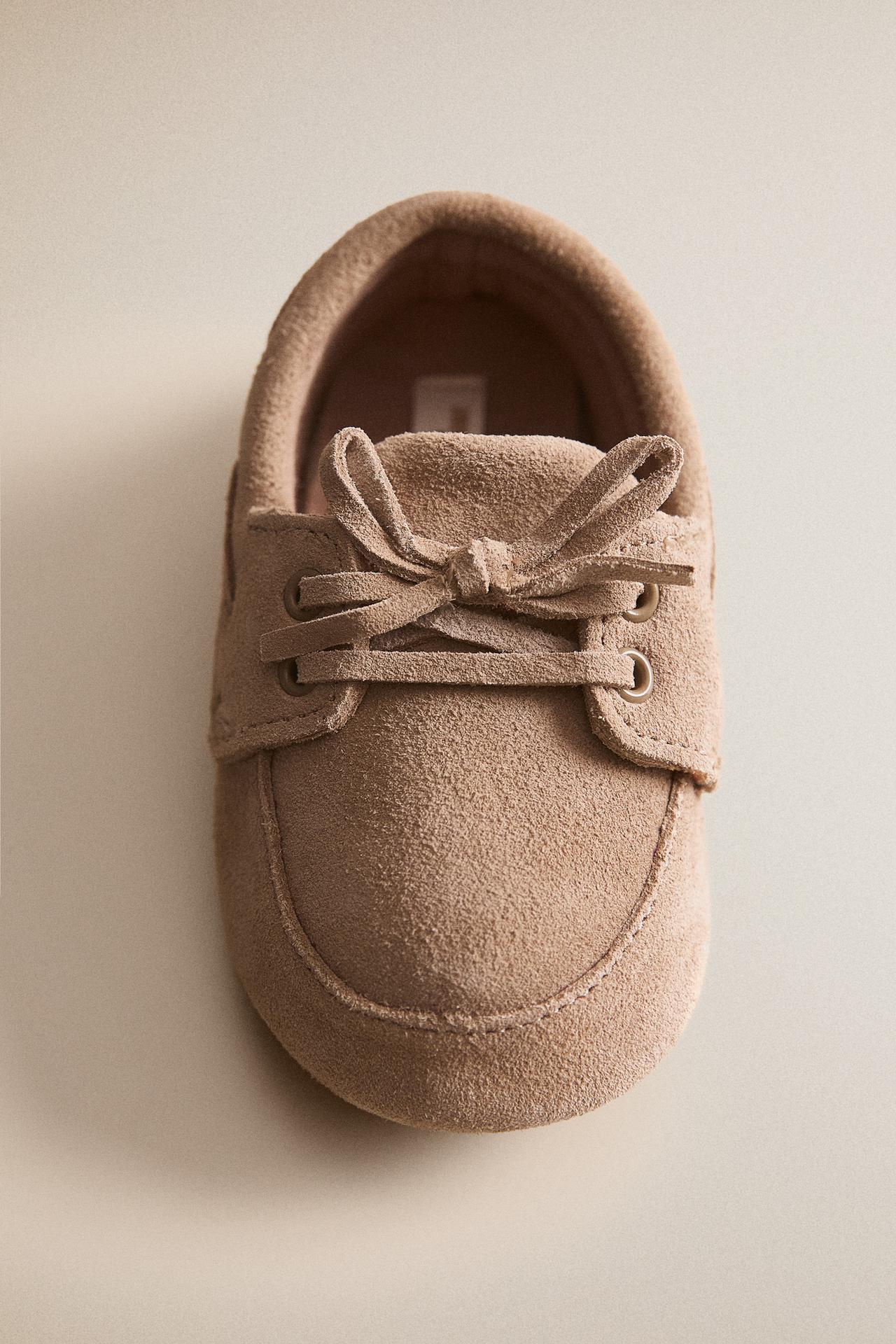 KIDS' LEATHER LOAFERS — Beige