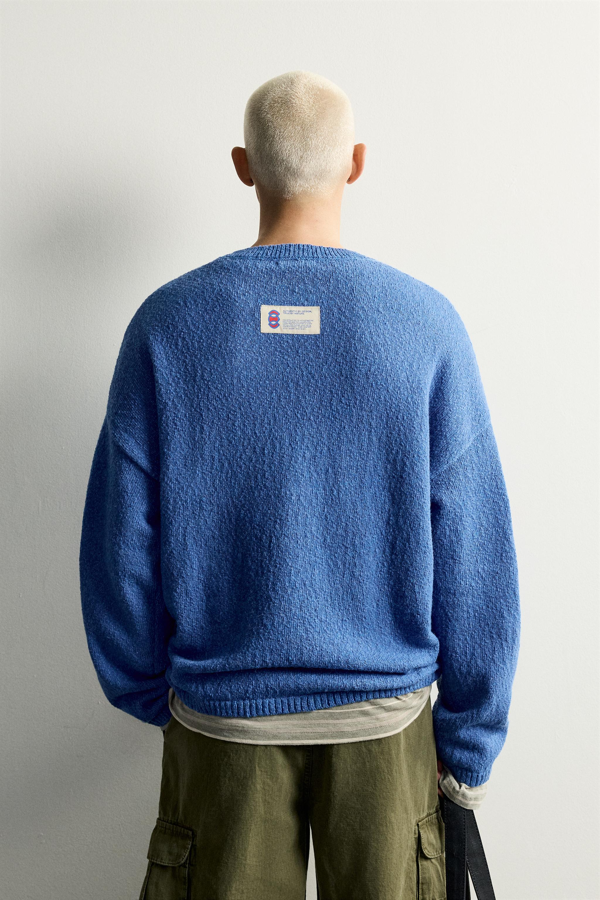 RELAXED FIT BOUCLÉ STRUCTURE SWEATER