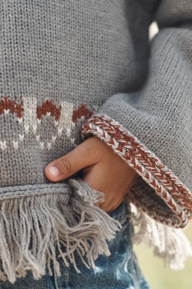 PULL PONCHO À FRANGES AVEC LAINE ÉDITION LIMITÉE - Gris chiné de Zara - Image 4