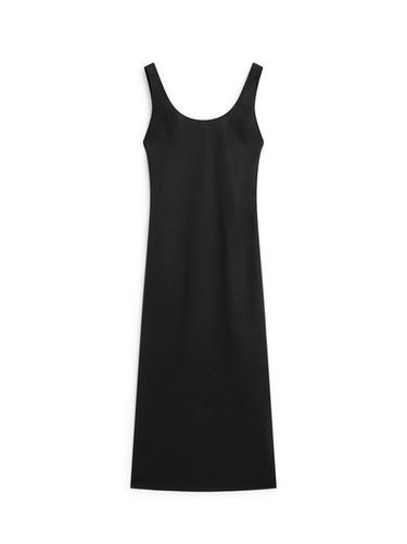 Vestido midi fluido escote redondo - Negro de Zara