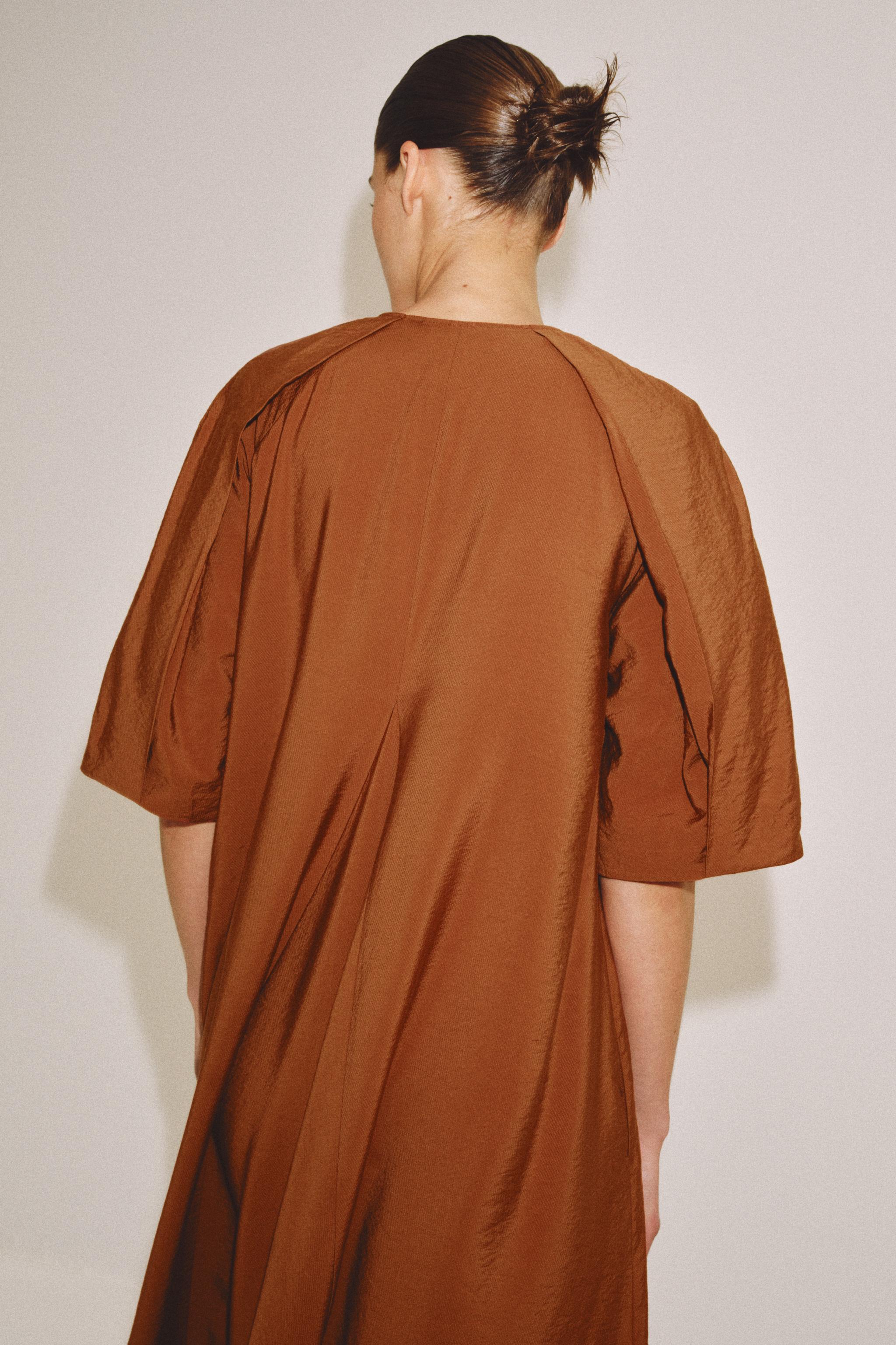 ZW COLLECTION LIMITED EDITION DOKULU MİDİ ELBİSE - Görsel 5