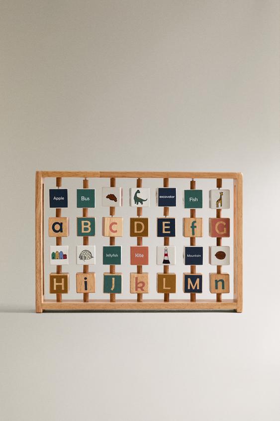 JUGUETE INFANTIL ABECEDARIO MADERA - Beige claro de Zara - Imagen 0