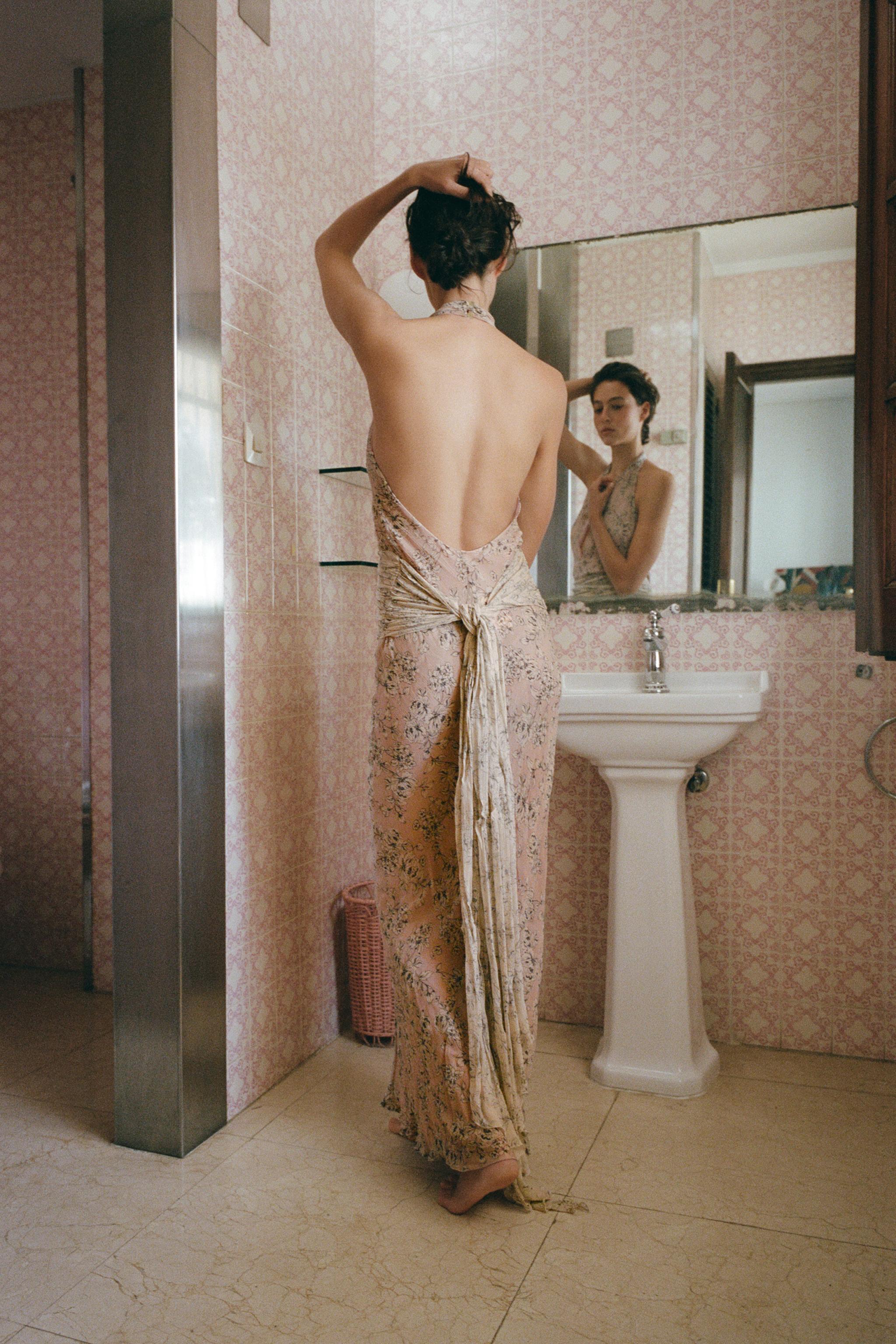 ROBE HALTER À IMPRIMÉ FLEURI