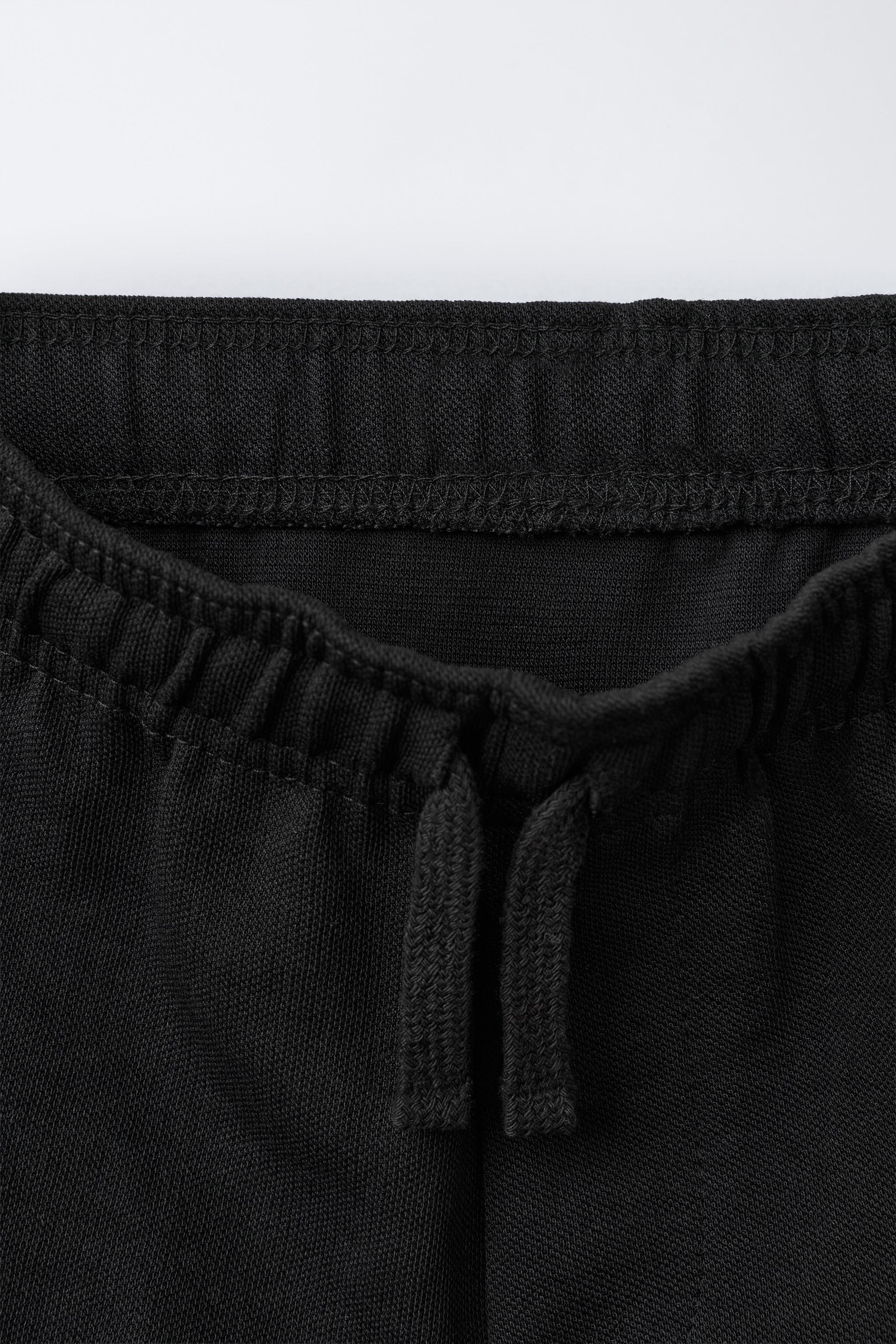 COMFORT PLUSH SHORTS