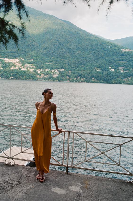 Vestido Ocre Zara Midi Dress Zara Sequin Backless Dress SEQUINNED VELVET HALTER MIDI Vestido Ocre Zara Midi Dress Zara Sequin Backless Dress SEQUINNED VELVET HALTER MIDI