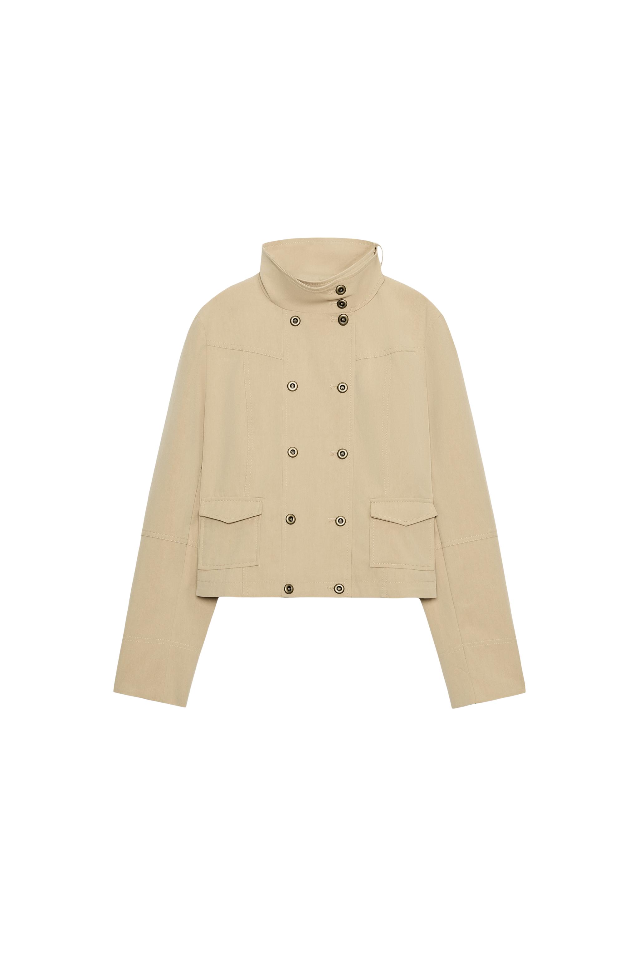 CHAQUETA CUELLO SUBIDO BOLSILLOS