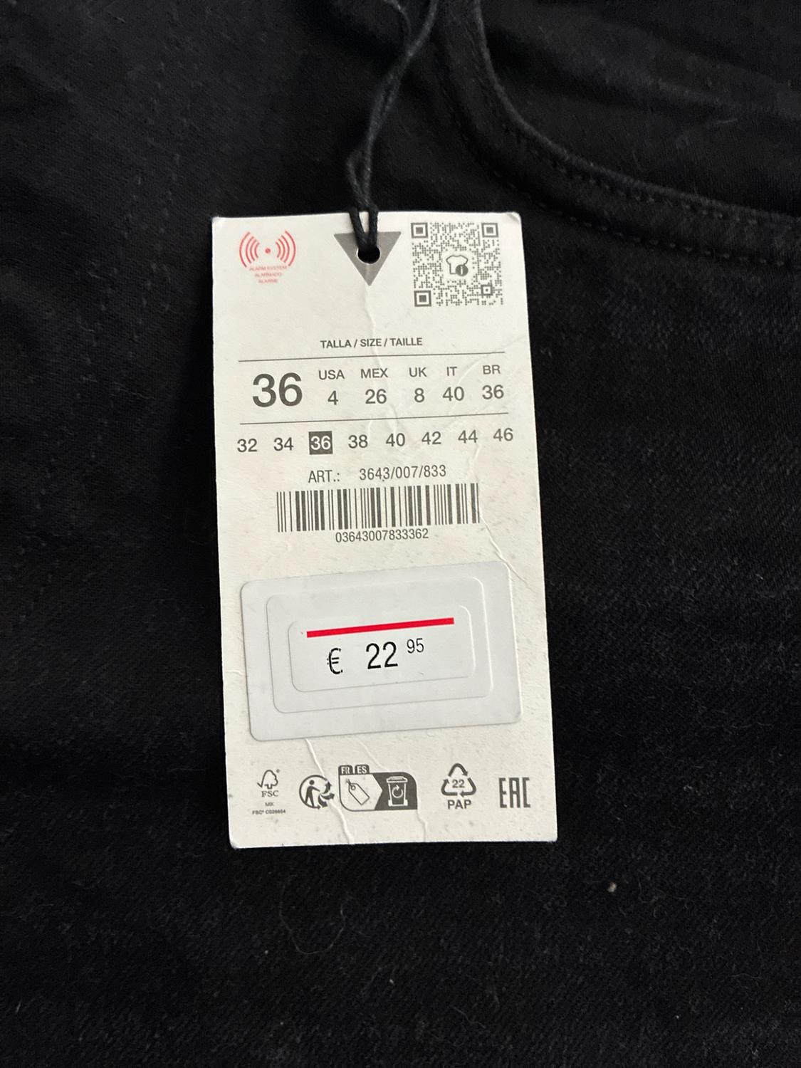 HIGH-WAIST MOM FIT TRF BERMUDA SHORTS - Image 3