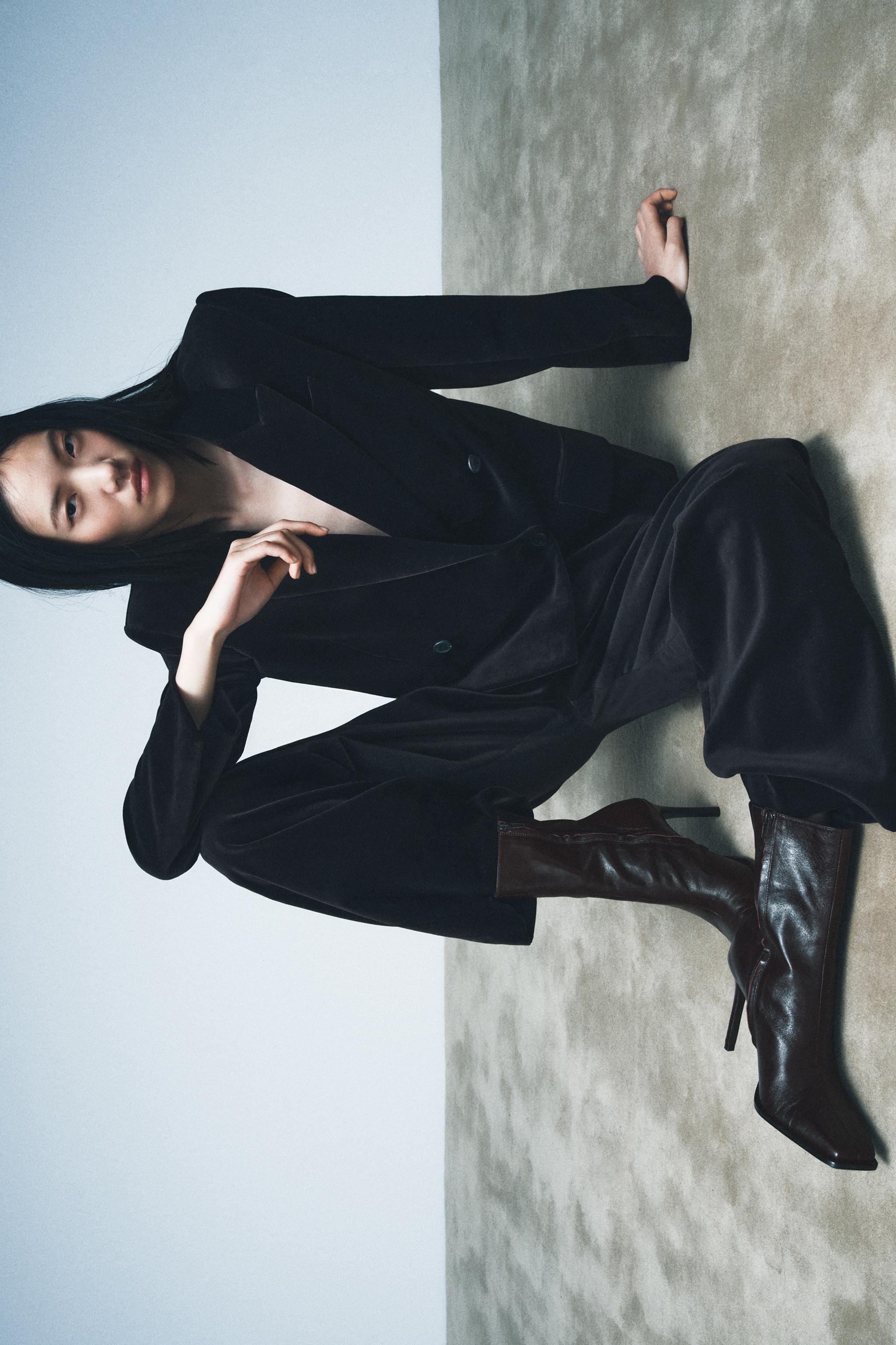 スクエアトゥレザーショートブーツ LIMITED EDITION - ブラウン | ZARA