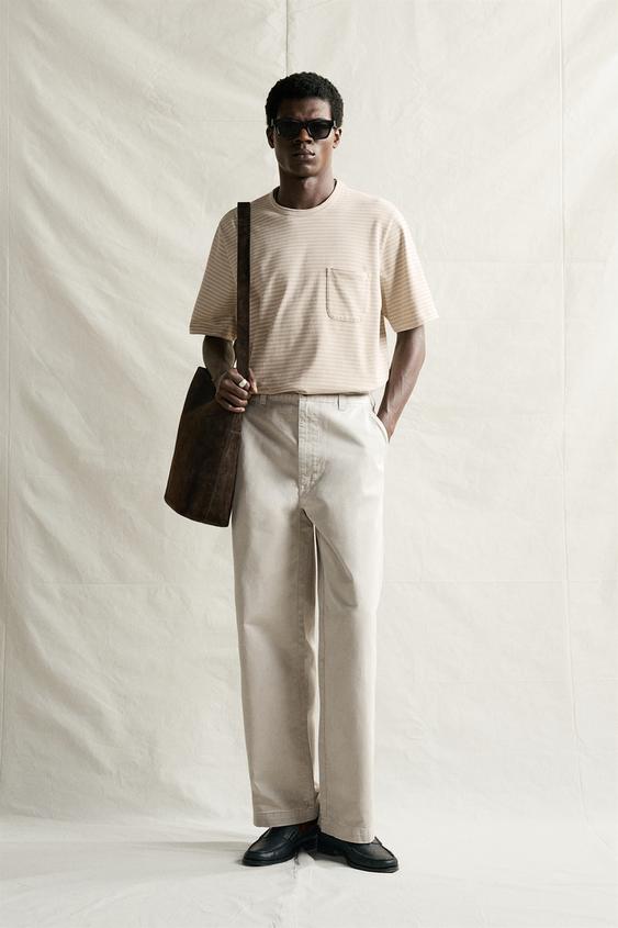 JACQUARD-T-SHIRT MIT STREIFEN UND TASCHE - Grau / Naturfarben von Zara - Bild 0