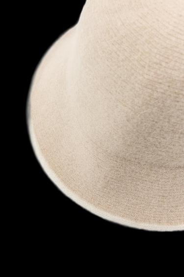 Zara CONTRAST WOOL HAT - Ecru