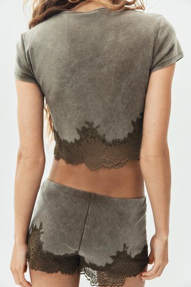 TOP COURT EFFET DÉLAVÉ EN DENTELLE - Marron de Zara - Image 3
