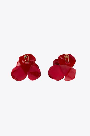 BOUCLES D'OREILLES FLEURS EN RELIEF - Rouge de Zara - Image 2