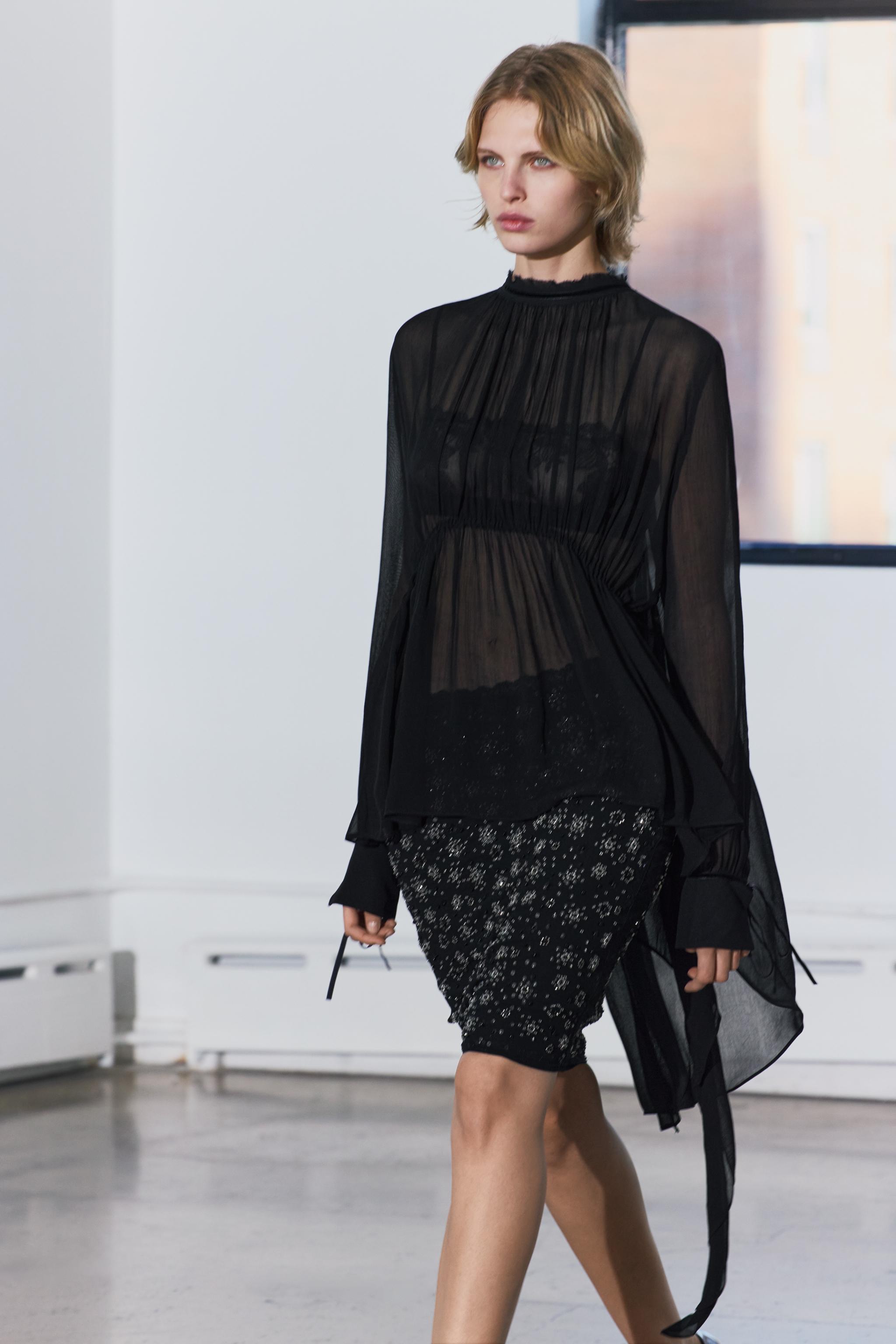 ZW COLLECTION BEADED EMBROIDERY SKIRT - Black | ZARA India ZW COLLECTION BEADED EMBROIDERY SKIRT - Black | ZARA India