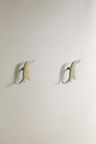 PACK OF CHILDREN'S CROCODILE DOOR KNOBS (PACK OF 2) - Green by Zara - Image 1