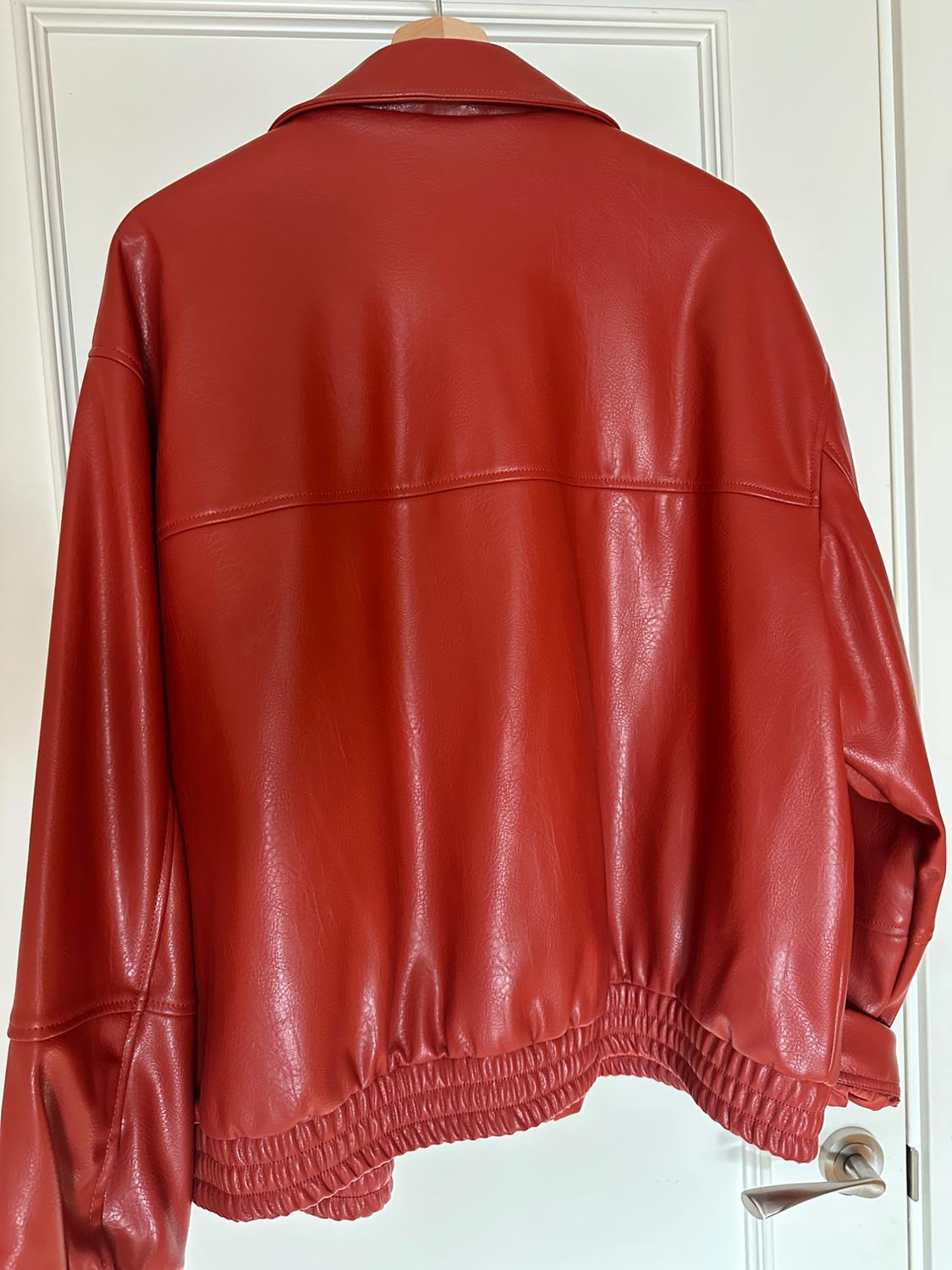 BOMBER - Image 2