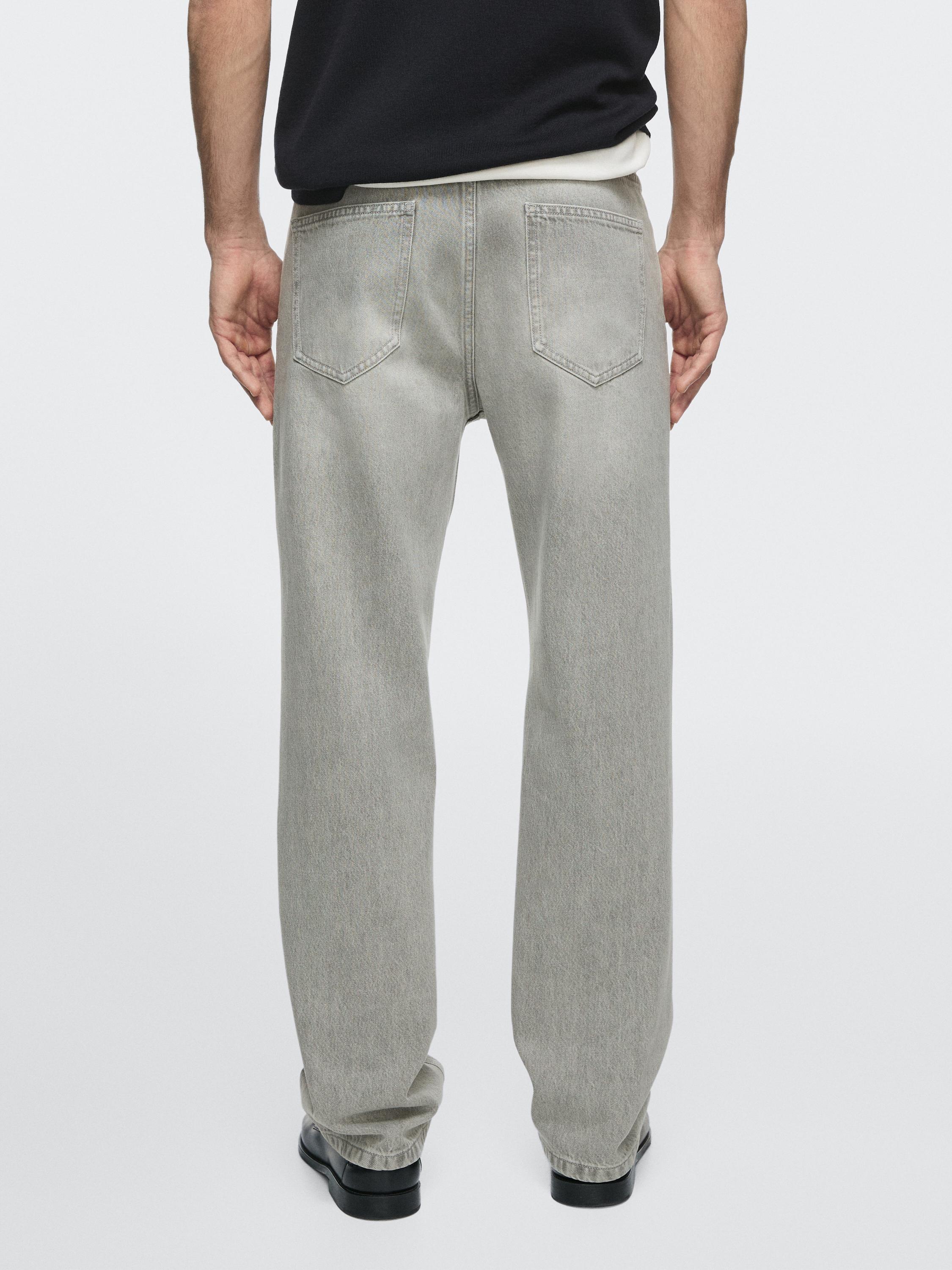 Straight-leg jeans
