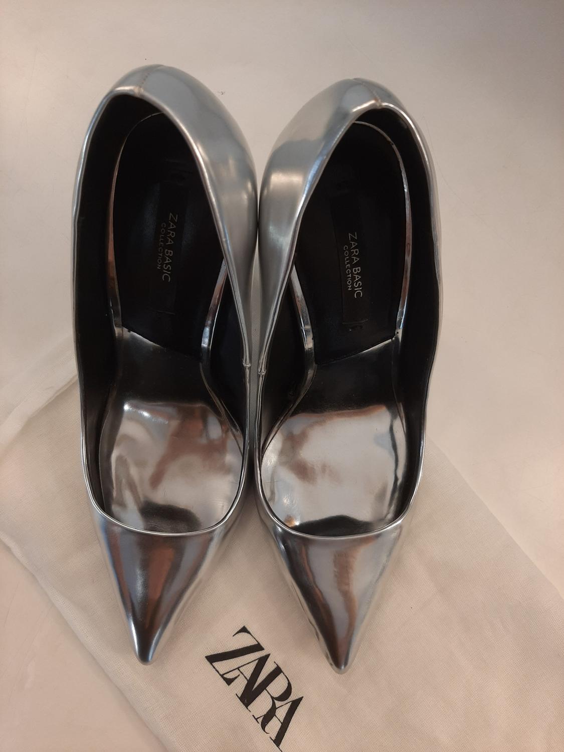 ZAPATO TACÓN ALTO METALIZADO PLATA - Image 4